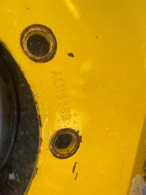 Felga John Deere 15x28 / AL118869 - Velg voor Landbouwmachine: afbeelding 2 Felga John Deere 15x28 / AL118869 - Velg voor Landbouwmachine: afbeelding 2