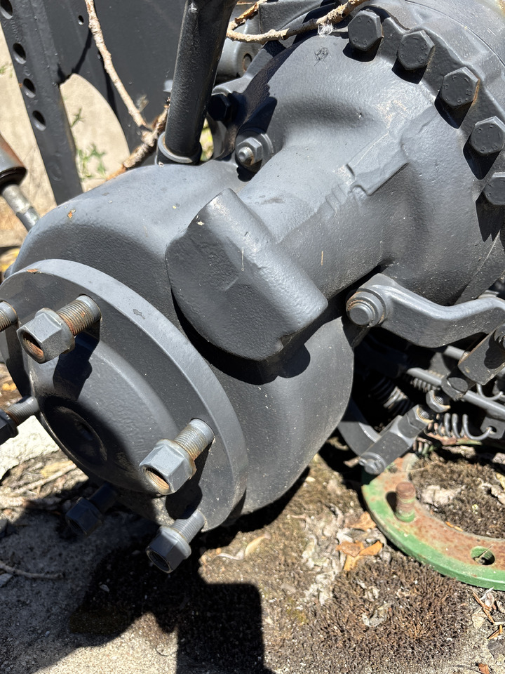 Fendt 260S 260V - zwolnica półoś 360108150013 - Aandrijfas voor Landbouwmachine: afbeelding 2 Fendt 260S 260V - zwolnica półoś 360108150013 - Aandrijfas voor Landbouwmachine: afbeelding 2