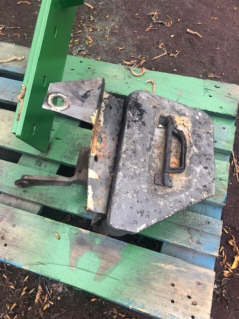 Fendt 311 , 312 LSA - Skrzynka Narzędziowa - Frame/ Chassis voor Tractor: afbeelding 1 Fendt 311 , 312 LSA - Skrzynka Narzędziowa - Frame/ Chassis voor Tractor: afbeelding 1