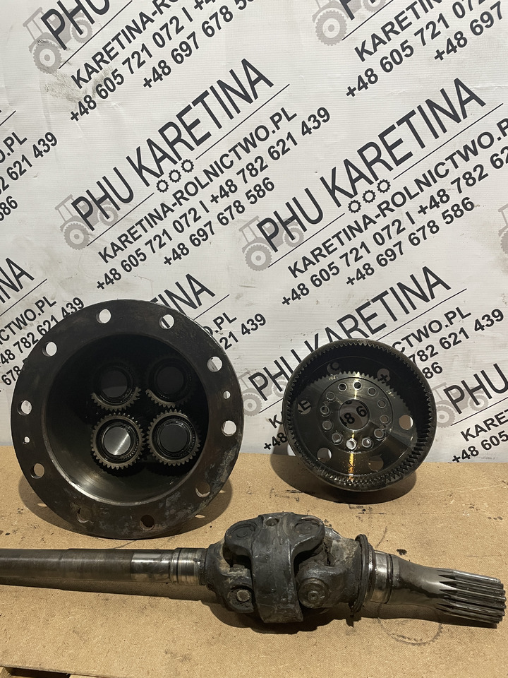 Fendt 828 - zwolnica zwrotnica półoś - Aandrijfas voor Landbouwmachine: afbeelding 1 Fendt 828 - zwolnica zwrotnica półoś - Aandrijfas voor Landbouwmachine: afbeelding 1