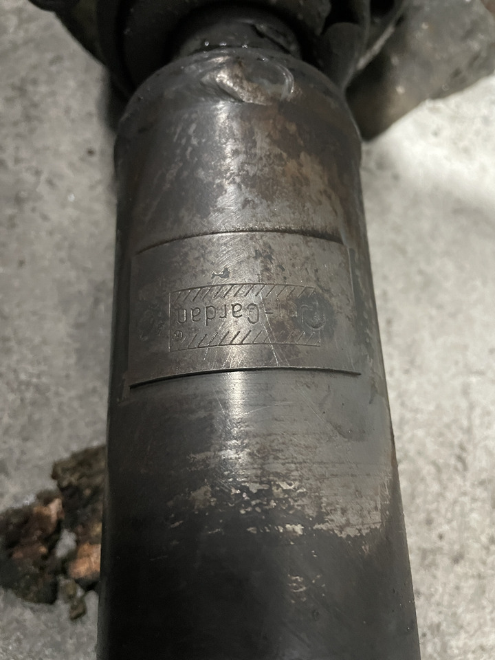 Fendt 930 - wał napędowy kardana G816301080010 - Aandrijfas voor Landbouwmachine: afbeelding 5 Fendt 930 - wał napędowy kardana G816301080010 - Aandrijfas voor Landbouwmachine: afbeelding 5