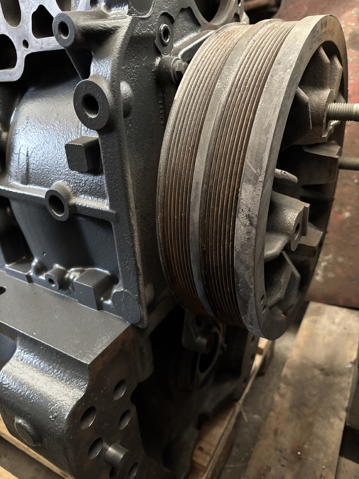 Fendt 936 Gen 7 Silnik D1556LE523 Koło Zębate Wału Korbowego H218PF150093A CZĘŚCI - Motor en onderdelen voor Tractor: afbeelding 2 Fendt 936 Gen 7 Silnik D1556LE523 Koło Zębate Wału Korbowego H218PF150093A CZĘŚCI - Motor en onderdelen voor Tractor: afbeelding 2