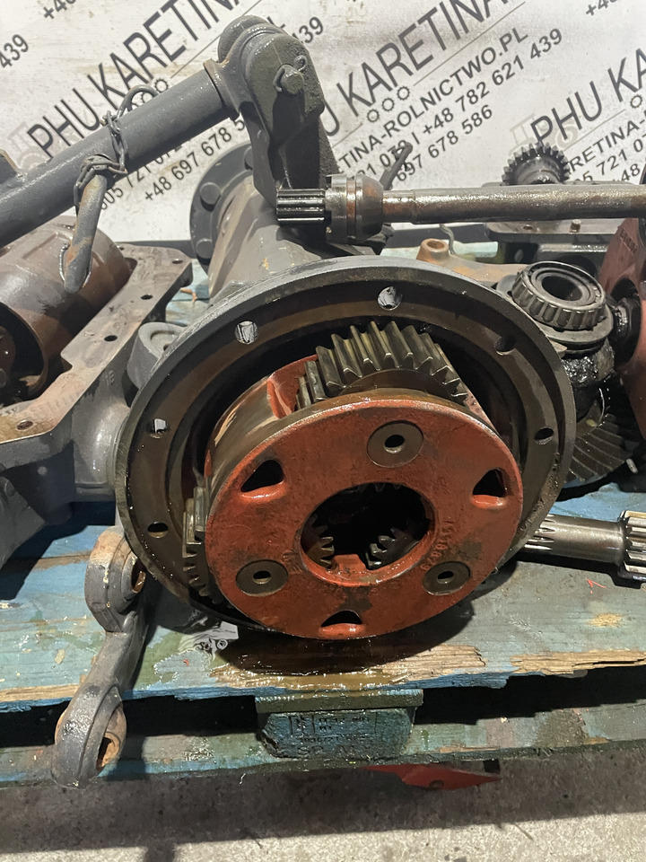 Fiat Agri 70-90, 90, 93, 94 - zwolnica - Eindaandrijving voor Landbouwmachine: afbeelding 2 Fiat Agri 70-90, 90, 93, 94 - zwolnica - Eindaandrijving voor Landbouwmachine: afbeelding 2