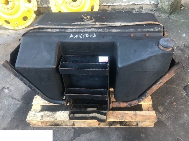 Jcb Fastrack - Zbiornik Paliwa - Brandstoftank voor Landbouwmachine: afbeelding 1 Jcb Fastrack - Zbiornik Paliwa - Brandstoftank voor Landbouwmachine: afbeelding 1