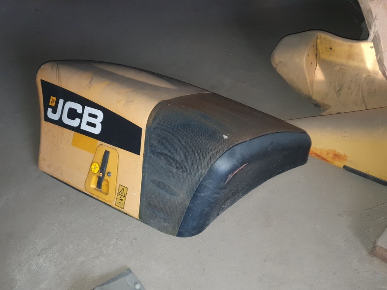 Jcb Klapa silnika pokrywa - Motorkap voor Bouwmachine: afbeelding 2 Jcb Klapa silnika pokrywa - Motorkap voor Bouwmachine: afbeelding 2