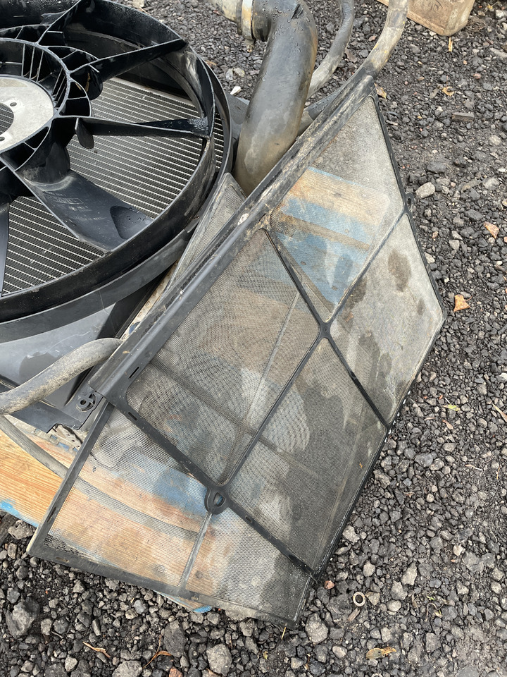 John Deere 3420 - chłodnica wentylator AL163357 - Ventilator voor Landbouwmachine: afbeelding 4 John Deere 3420 - chłodnica wentylator AL163357 - Ventilator voor Landbouwmachine: afbeelding 4