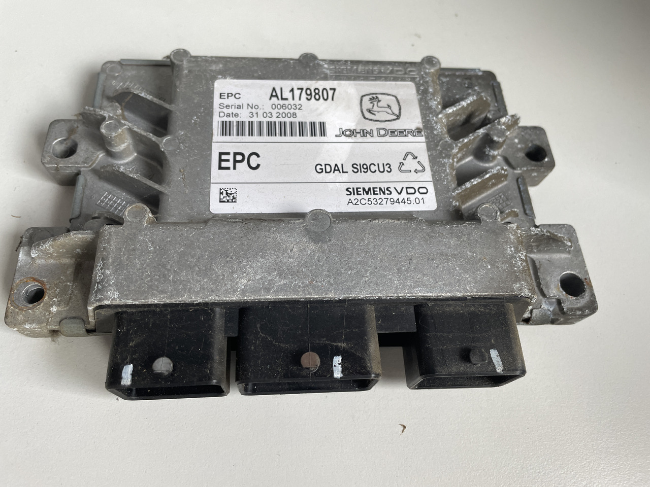 John Deere 6030 6230 6430 - moduł EPC AL179807 AL201461 - ECU voor Landbouwmachine: afbeelding 1 John Deere 6030 6230 6430 - moduł EPC AL179807 AL201461 - ECU voor Landbouwmachine: afbeelding 1