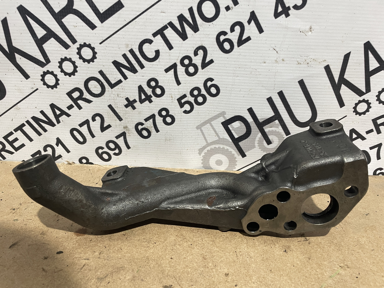 John Deere 6068 - wspornik uchwyt pompy oleju R542076 R542025 - Oliepomp voor Landbouwmachine: afbeelding 3 John Deere 6068 - wspornik uchwyt pompy oleju R542076 R542025 - Oliepomp voor Landbouwmachine: afbeelding 3