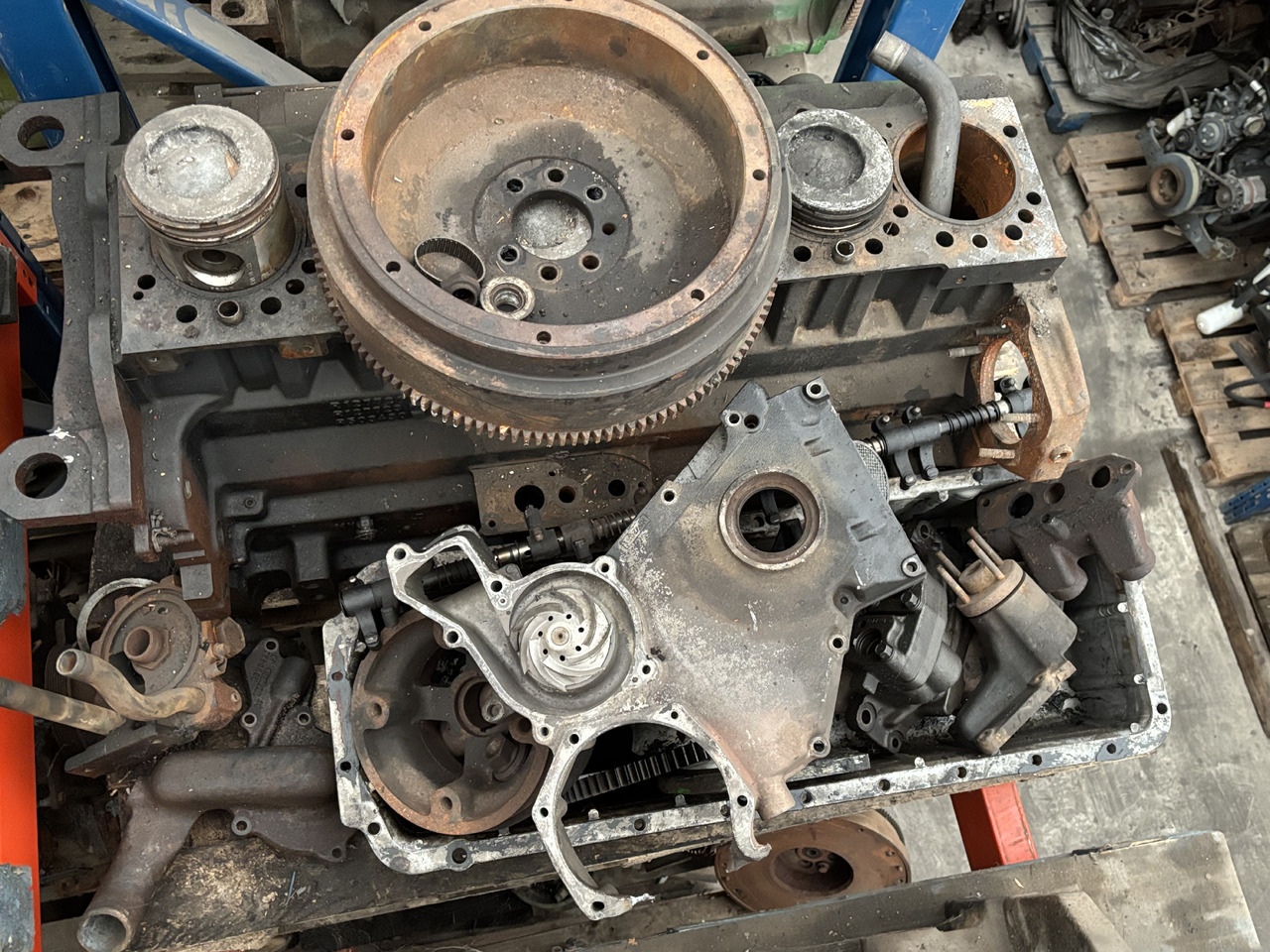 John Deere 6081 R127721 R127723 R120028 Cylinder Tłoki  Klawiatura Koło Zamachowe CZĘŚCI - Vliegwiel voor Landbouwmachine: afbeelding 4 John Deere 6081 R127721 R127723 R120028 Cylinder Tłoki  Klawiatura Koło Zamachowe CZĘŚCI - Vliegwiel voor Landbouwmachine: afbeelding 4