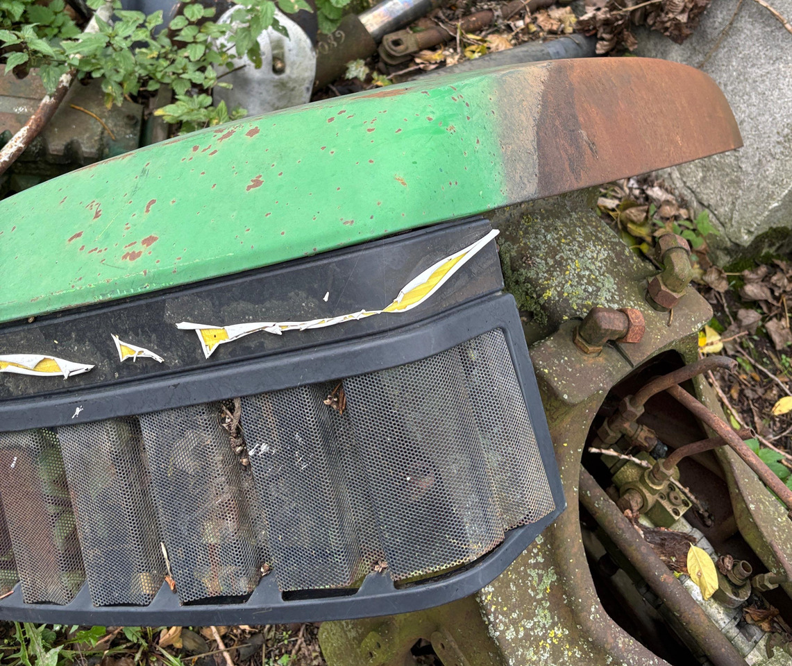 John Deere 6100 6200 6300 6400 Maska - Motorkap voor Landbouwmachine: afbeelding 4 John Deere 6100 6200 6300 6400 Maska - Motorkap voor Landbouwmachine: afbeelding 4