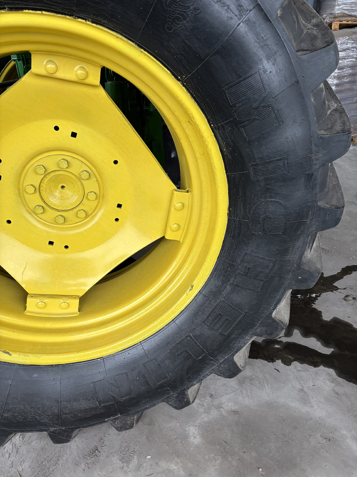 John Deere 6510, 6610 Felga tylna ST192036,  L154510 - Velg voor Landbouwmachine: afbeelding 2 John Deere 6510, 6610 Felga tylna ST192036,  L154510 - Velg voor Landbouwmachine: afbeelding 2