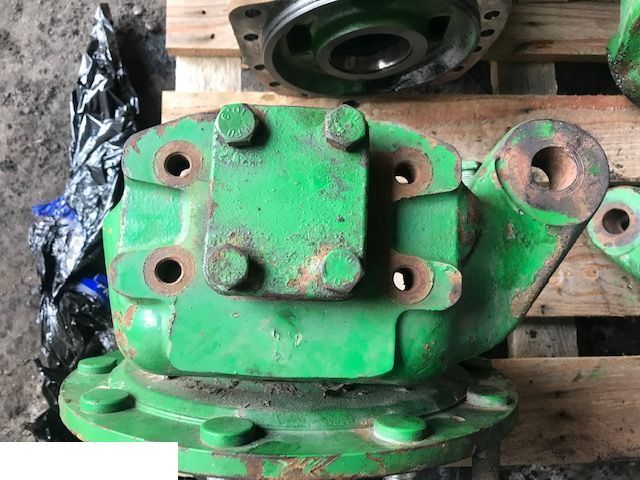 John Deere 6920 - Zwrotnica Prawa - Fusee voor Landbouwmachine: afbeelding 2 John Deere 6920 - Zwrotnica Prawa - Fusee voor Landbouwmachine: afbeelding 2