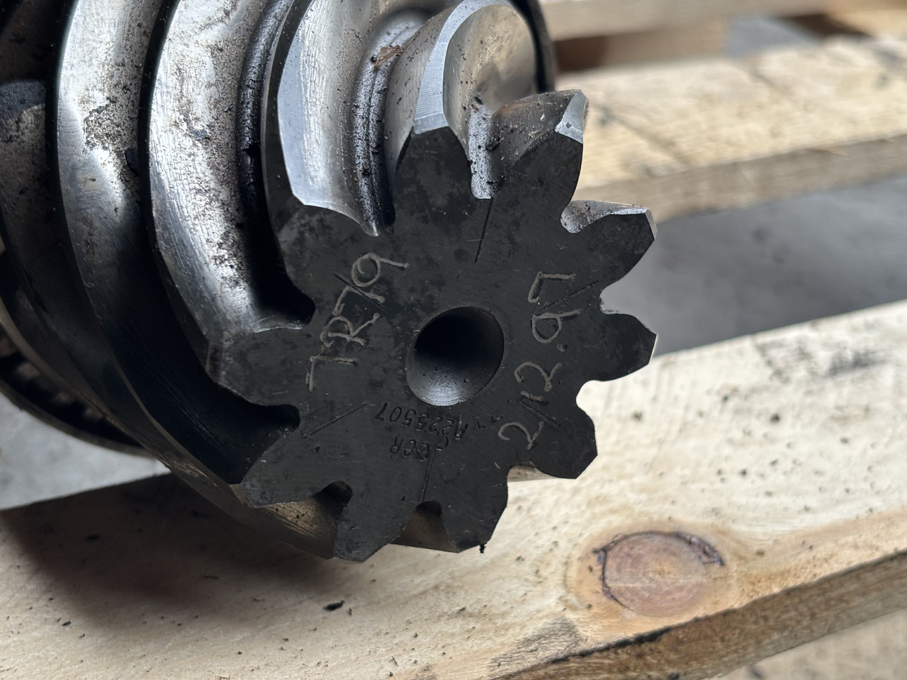 John Deere 7530 6170 6210 Mechanizm Różnicowy Atak RE565816 RE325246 R225505 R225507 - Differentieel voor Landbouwmachine: afbeelding 1 John Deere 7530 6170 6210 Mechanizm Różnicowy Atak RE565816 RE325246 R225505 R225507 - Differentieel voor Landbouwmachine: afbeelding 1