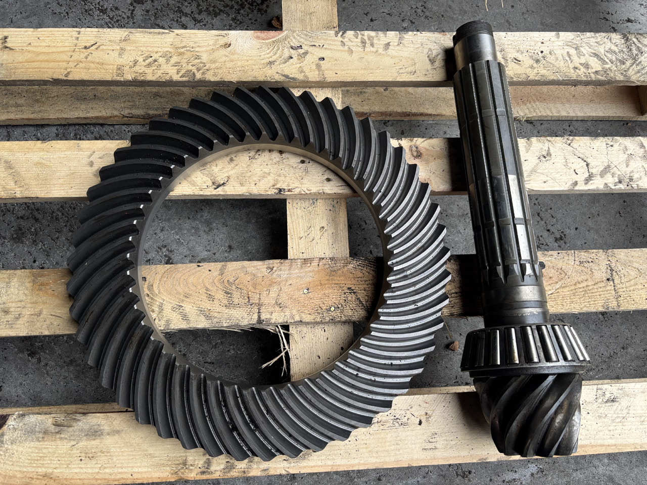 John Deere 7530 6170 6210 Mechanizm Różnicowy Atak RE565816 RE325246 R225505 R225507 - Differentieel voor Landbouwmachine: afbeelding 3 John Deere 7530 6170 6210 Mechanizm Różnicowy Atak RE565816 RE325246 R225505 R225507 - Differentieel voor Landbouwmachine: afbeelding 3