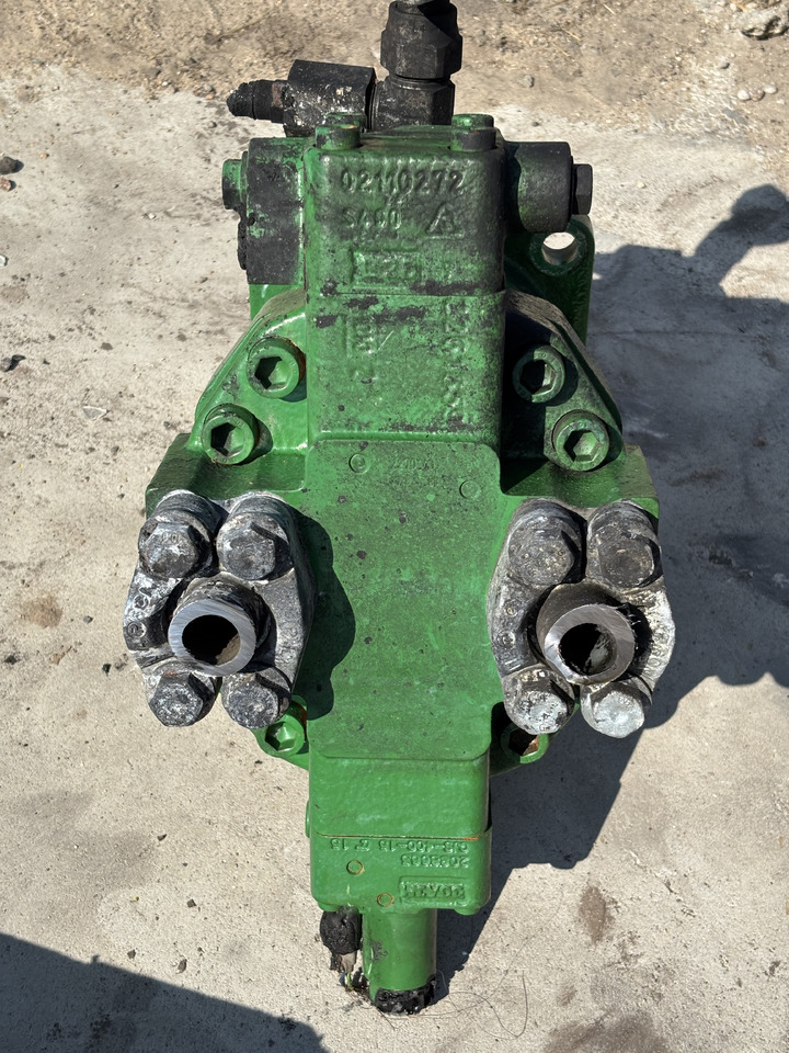 John Deere 8200 8400 8600 9500 9800 Hydromotor AXE78687 - Hydromotor voor Landbouwmachine: afbeelding 2 John Deere 8200 8400 8600 9500 9800 Hydromotor AXE78687 - Hydromotor voor Landbouwmachine: afbeelding 2