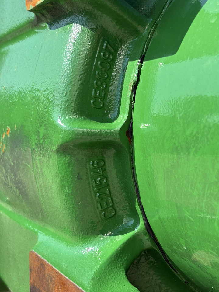 John Deere 8200 8400 8600 9500 9800 Skrzynia biegów kompletna - Versnellingsbak voor Landbouwmachine: afbeelding 4 John Deere 8200 8400 8600 9500 9800 Skrzynia biegów kompletna - Versnellingsbak voor Landbouwmachine: afbeelding 4