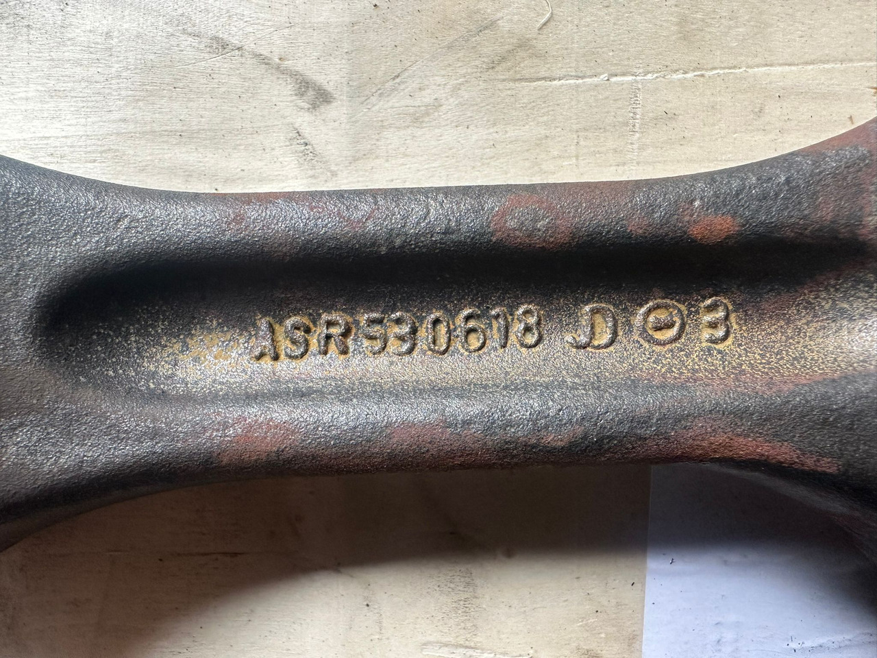 John Deere 8345R 7230R 7250R Korbowód Korbowody R530618 RE537877 RE565318 - Krukstang voor Landbouwmachine: afbeelding 2 John Deere 8345R 7230R 7250R Korbowód Korbowody R530618 RE537877 RE565318 - Krukstang voor Landbouwmachine: afbeelding 2