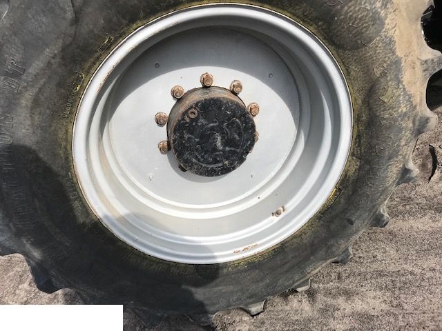 John Deere - Felga 16x30 - Velg voor Landbouwmachine: afbeelding 1 John Deere - Felga 16x30 - Velg voor Landbouwmachine: afbeelding 1