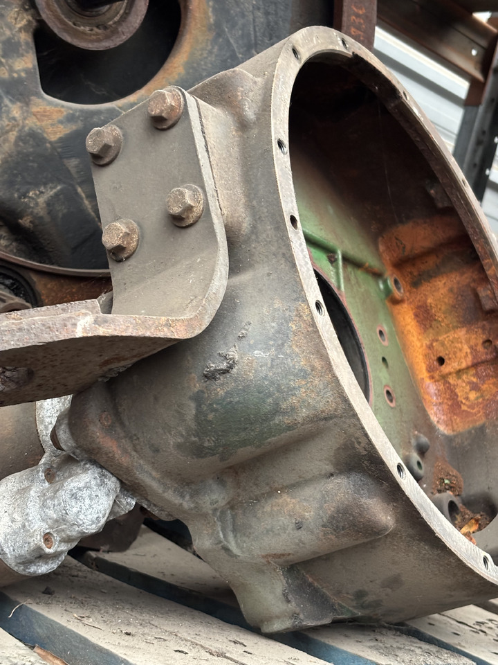 John Deere R503444 R121421 R120586 502941 R503406 R504272 Obudowa Koła Zamachowego - Vliegwiel voor Landbouwmachine: afbeelding 3 John Deere R503444 R121421 R120586 502941 R503406 R504272 Obudowa Koła Zamachowego - Vliegwiel voor Landbouwmachine: afbeelding 3