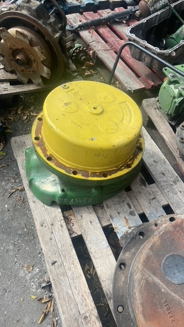 John deere 8430 , 8345r , 8360r zwolnica zwrotnica - Fusee voor Landbouwmachine: afbeelding 1 John deere 8430 , 8345r , 8360r zwolnica zwrotnica - Fusee voor Landbouwmachine: afbeelding 1