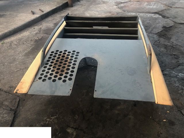 Liebherr 564 - Klapa Silnika - Motorkap voor Wiellader: afbeelding 4 Liebherr 564 - Klapa Silnika - Motorkap voor Wiellader: afbeelding 4