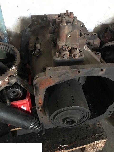 Massey Ferguson 6495 - Dyna 6 - Skrzynia ~ Obudowa - Versnellingsbak voor Landbouwmachine: afbeelding 1 Massey Ferguson 6495 - Dyna 6 - Skrzynia ~ Obudowa - Versnellingsbak voor Landbouwmachine: afbeelding 1