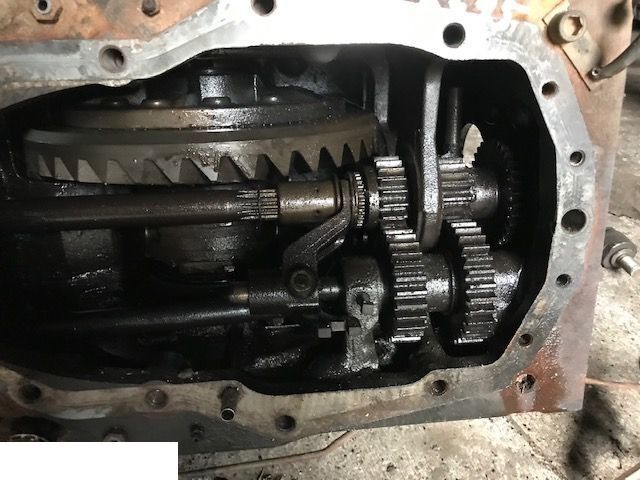 Massey Ferguson 6495 - Tylny Most WOM Obudowa Talerz Atak Układ Planetarny - Achterass voor Landbouwmachine: afbeelding 1 Massey Ferguson 6495 - Tylny Most WOM Obudowa Talerz Atak Układ Planetarny - Achterass voor Landbouwmachine: afbeelding 1