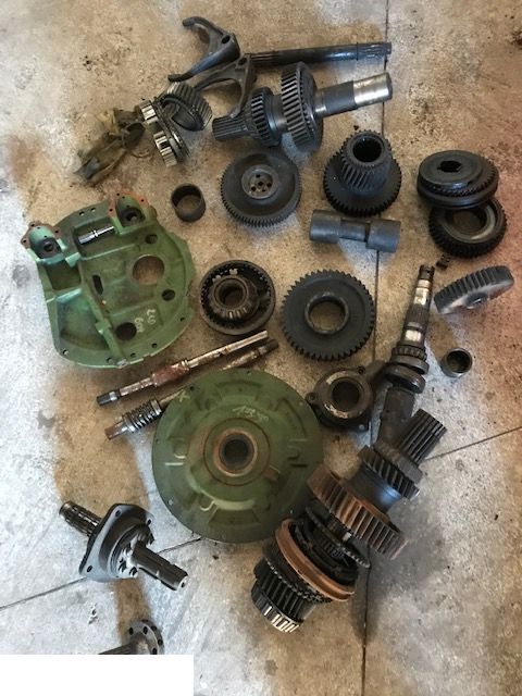 Massey Ferguson Dyna 6 - Tylny Most - Achterass voor Landbouwmachine: afbeelding 4 Massey Ferguson Dyna 6 - Tylny Most - Achterass voor Landbouwmachine: afbeelding 4