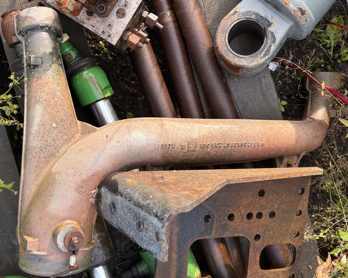 Mercedes A5420980607 5420980607 Kolektor - Uitlaatspruitstuk voor Vrachtwagen: afbeelding 1 Mercedes A5420980607 5420980607 Kolektor - Uitlaatspruitstuk voor Vrachtwagen: afbeelding 1