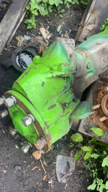 Merlo - Zwolnica | Zwrotnica | Obudowa | Półoś - Aandrijfas voor Landbouwmachine: afbeelding 1 Merlo - Zwolnica | Zwrotnica | Obudowa | Półoś - Aandrijfas voor Landbouwmachine: afbeelding 1