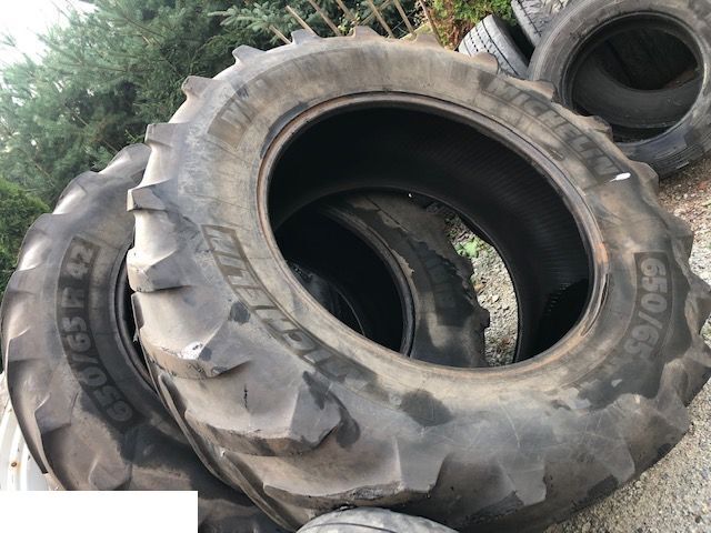 Michelin 650/65 R42 - Band voor Landbouwmachine: afbeelding 2 Michelin 650/65 R42 - Band voor Landbouwmachine: afbeelding 2