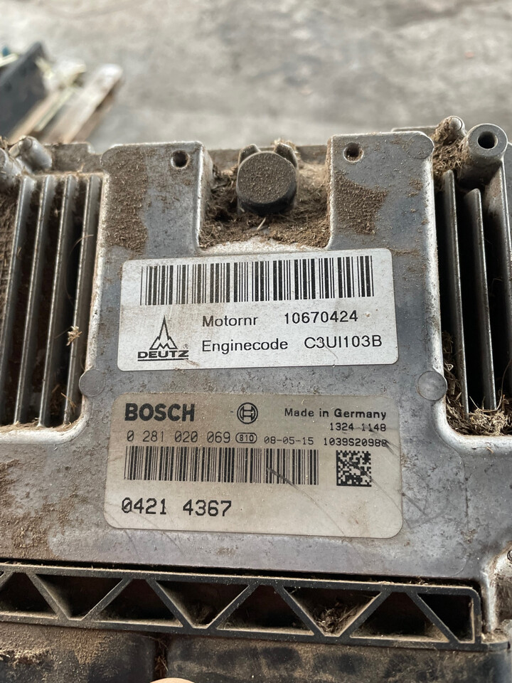 Moduł silnika Deutz fahr Merlo Bosch 0281020069 - Silnika Deutz 2V TCD 2012 L04 - ECU voor Landbouwmachine: afbeelding 1 Moduł silnika Deutz fahr Merlo Bosch 0281020069 - Silnika Deutz 2V TCD 2012 L04 - ECU voor Landbouwmachine: afbeelding 1