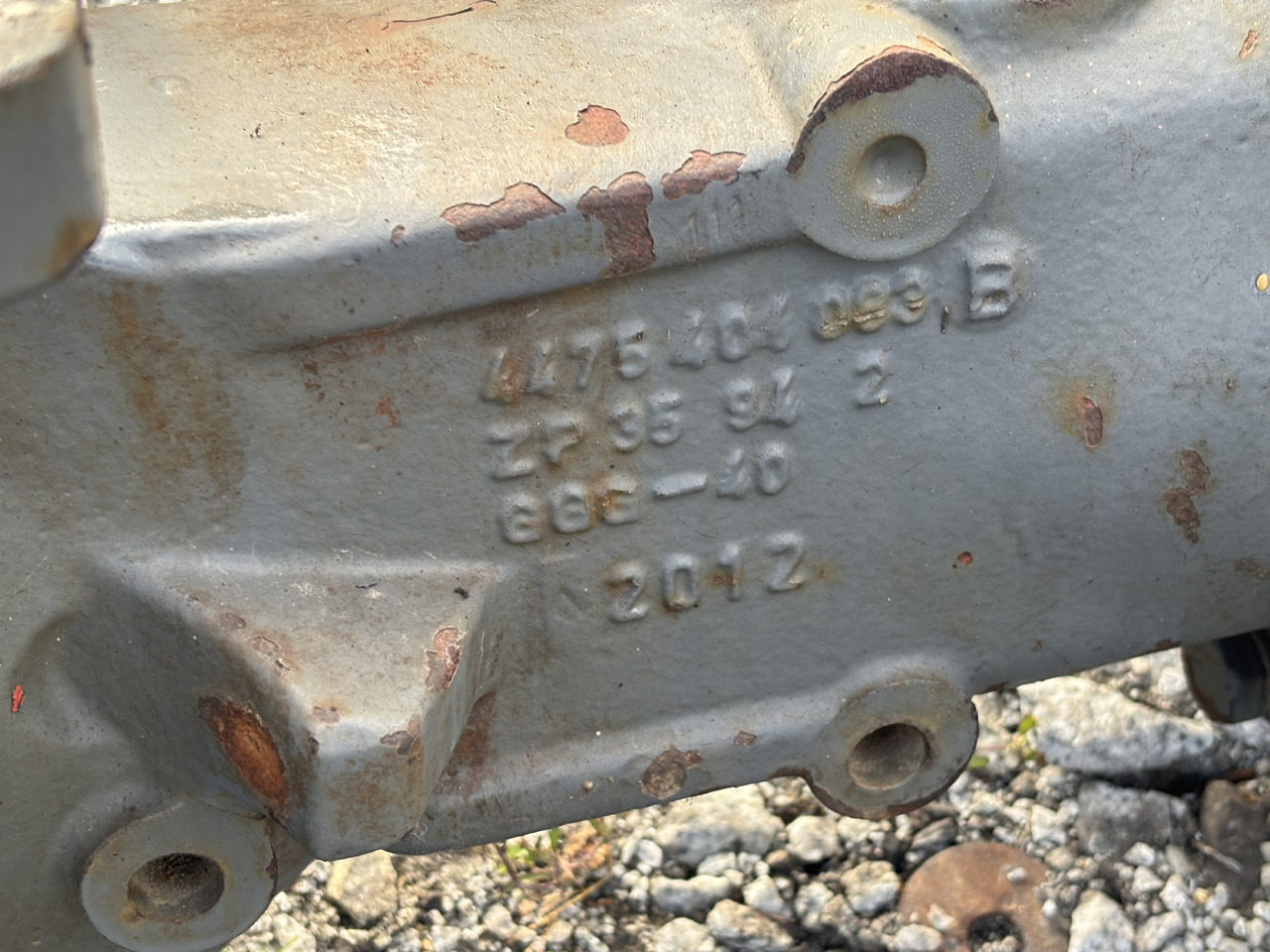 Most ZF Części APL-2000/F3 Dyferencjał Mechanizm Różnicowy Atak Półoś Przekładnia - Differentieel voor Landbouwmachine: afbeelding 3 Most ZF Części APL-2000/F3 Dyferencjał Mechanizm Różnicowy Atak Półoś Przekładnia - Differentieel voor Landbouwmachine: afbeelding 3