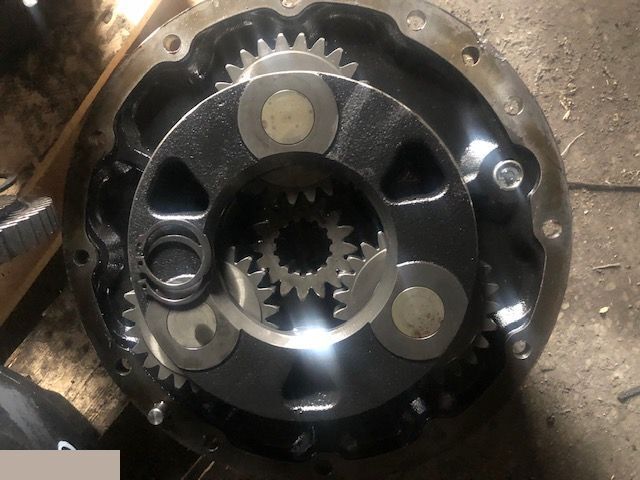 New Holland TM T7 - Zwolnica - Eindaandrijving voor Landbouwmachine: afbeelding 2 New Holland TM T7 - Zwolnica - Eindaandrijving voor Landbouwmachine: afbeelding 2