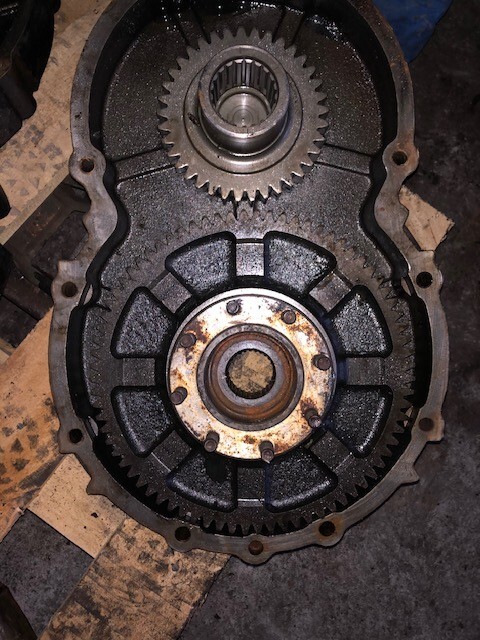 OBUDOWA MOSTU , TRYBY ZF AV 230 VOLVO L30 L35 ZETTELMEYER 602 - Transmissie voor Bouwmachine: afbeelding 3 OBUDOWA MOSTU , TRYBY ZF AV 230 VOLVO L30 L35 ZETTELMEYER 602 - Transmissie voor Bouwmachine: afbeelding 3