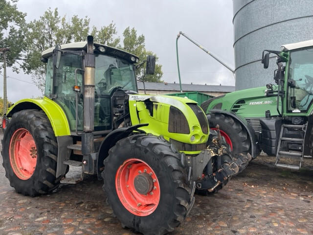 Claas Ares 697 silnik skrzynia most napędowy , skrzynia biegów zwrotnica zwolnica części - Onderdelen voor Tractor: afbeelding 1 Claas Ares 697 silnik skrzynia most napędowy , skrzynia biegów zwrotnica zwolnica części - Onderdelen voor Tractor: afbeelding 1