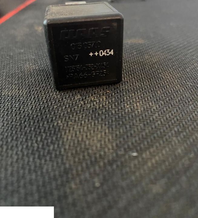 Przekażnik Claas - Relais voor Landbouwmachine: afbeelding 1 Przekażnik Claas - Relais voor Landbouwmachine: afbeelding 1