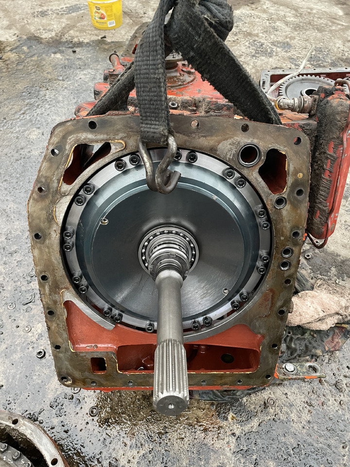 ZF 4PW45H1 Zettelmayer Volvo - skrzynia biegów - flansza 4620332115 - Versnellingsbak voor Landbouwmachine: afbeelding 1 ZF 4PW45H1 Zettelmayer Volvo - skrzynia biegów - flansza 4620332115 - Versnellingsbak voor Landbouwmachine: afbeelding 1