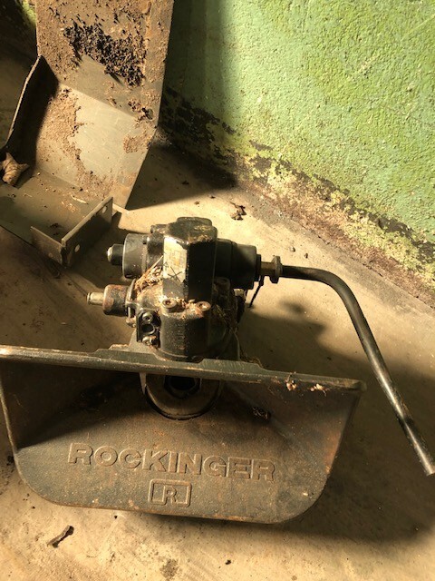 Zaczep rockinger Claas Mega - Frame/ Chassis voor Landbouwmachine: afbeelding 1 Zaczep rockinger Claas Mega - Frame/ Chassis voor Landbouwmachine: afbeelding 1