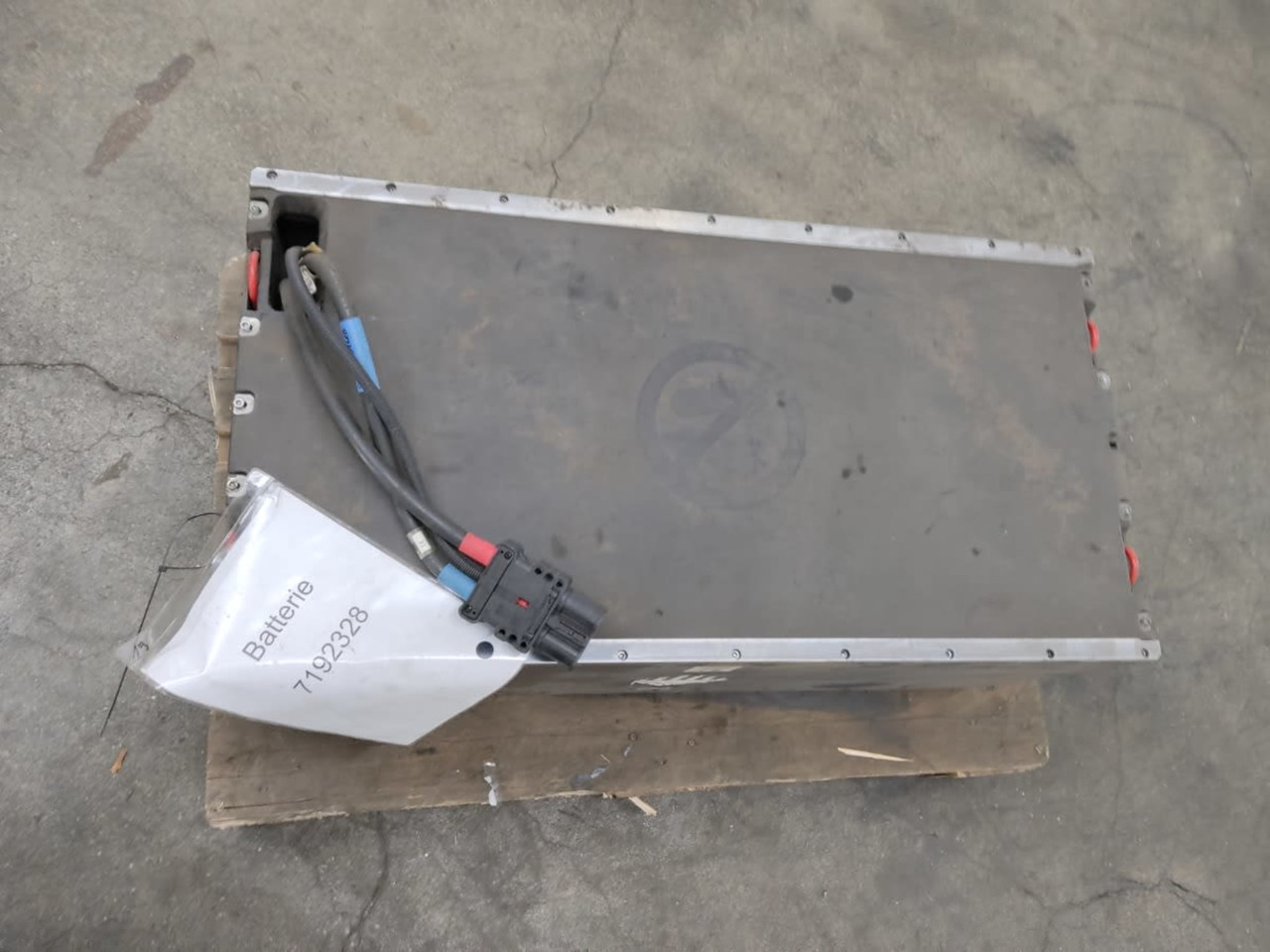 BMZ Battery 48V 268Ah 13,10kw - Batterij voor Intern transport: afbeelding 4 BMZ Battery 48V 268Ah 13,10kw - Batterij voor Intern transport: afbeelding 4