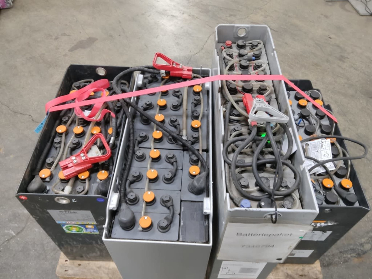 Battery Package - 4 Pcs. - Batterij voor Intern transport: afbeelding 4 Battery Package - 4 Pcs. - Batterij voor Intern transport: afbeelding 4