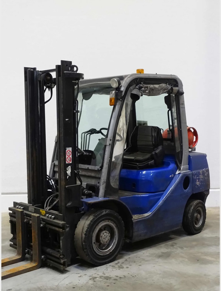 Cesab M325G - LPG heftruck: afbeelding 1 Cesab M325G - LPG heftruck: afbeelding 1