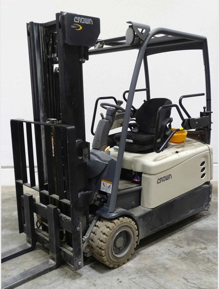 Crown SCT6060-2.0 - Elektrische heftruck: afbeelding 1 Crown SCT6060-2.0 - Elektrische heftruck: afbeelding 1