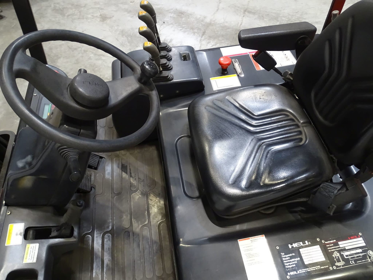 Heli CPD35G1 - Elektrische heftruck: afbeelding 4 Heli CPD35G1 - Elektrische heftruck: afbeelding 4