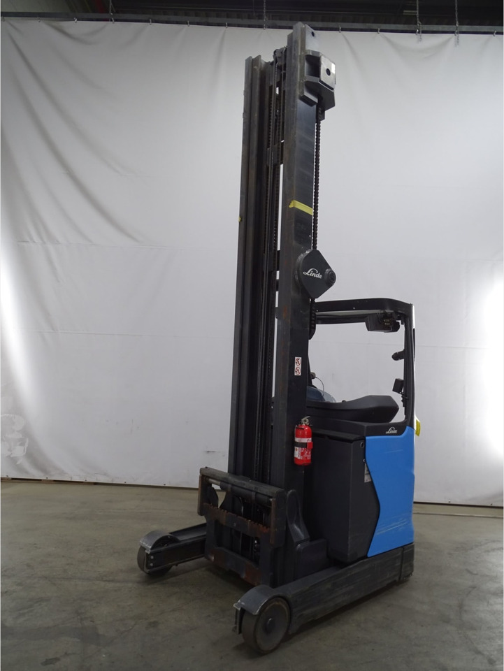 Linde R16HD-01 - Reach truck: afbeelding 1 Linde R16HD-01 - Reach truck: afbeelding 1