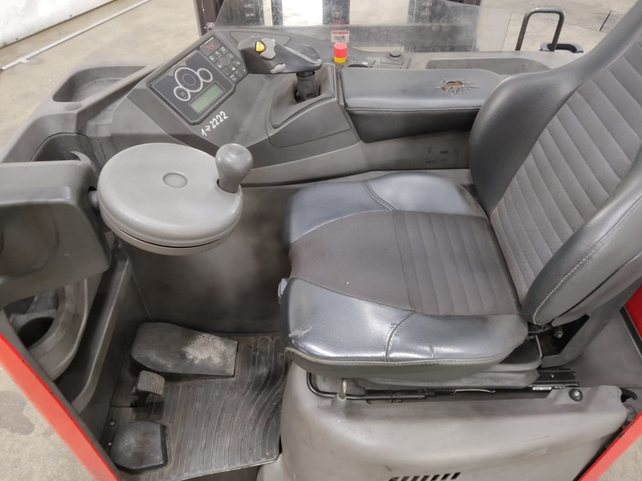 Linde R25F - Reach truck: afbeelding 4 Linde R25F - Reach truck: afbeelding 4