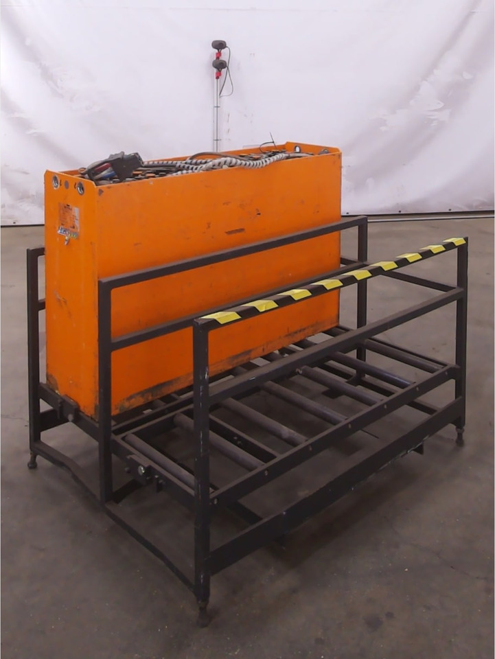 MIDAC Battery & changing rack - Batterij voor Intern transport: afbeelding 4 MIDAC Battery & changing rack - Batterij voor Intern transport: afbeelding 4