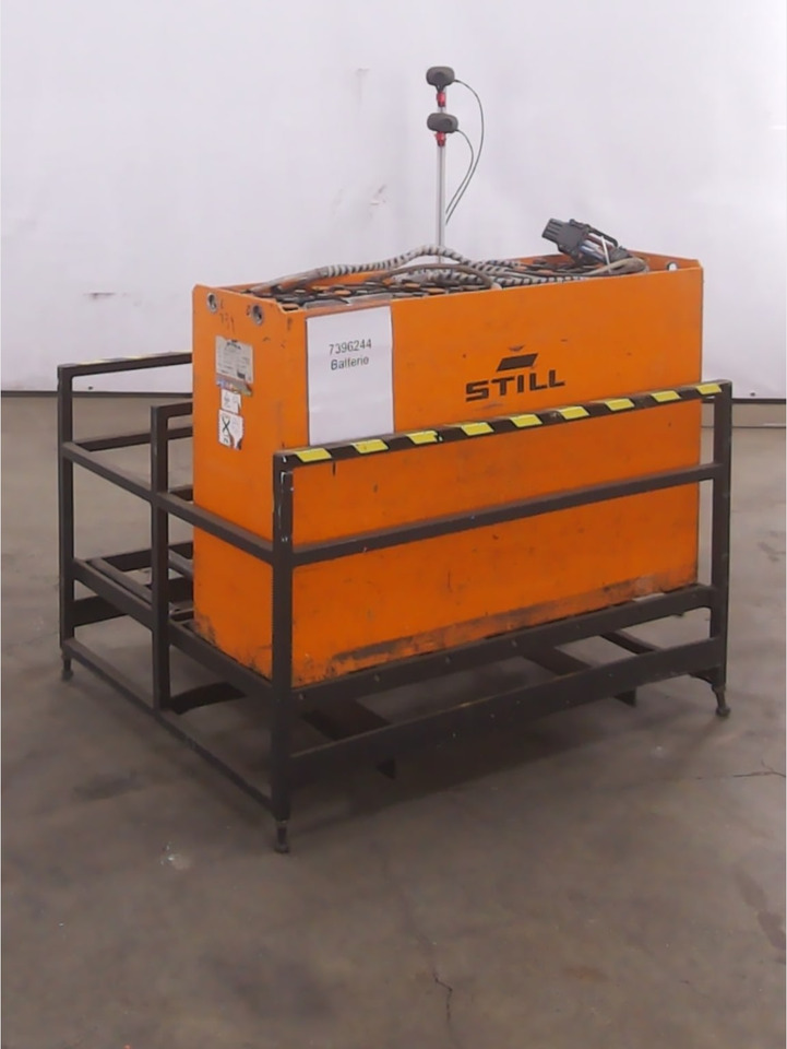 MIDAC Battery & changing rack - Batterij voor Intern transport: afbeelding 1 MIDAC Battery & changing rack - Batterij voor Intern transport: afbeelding 1