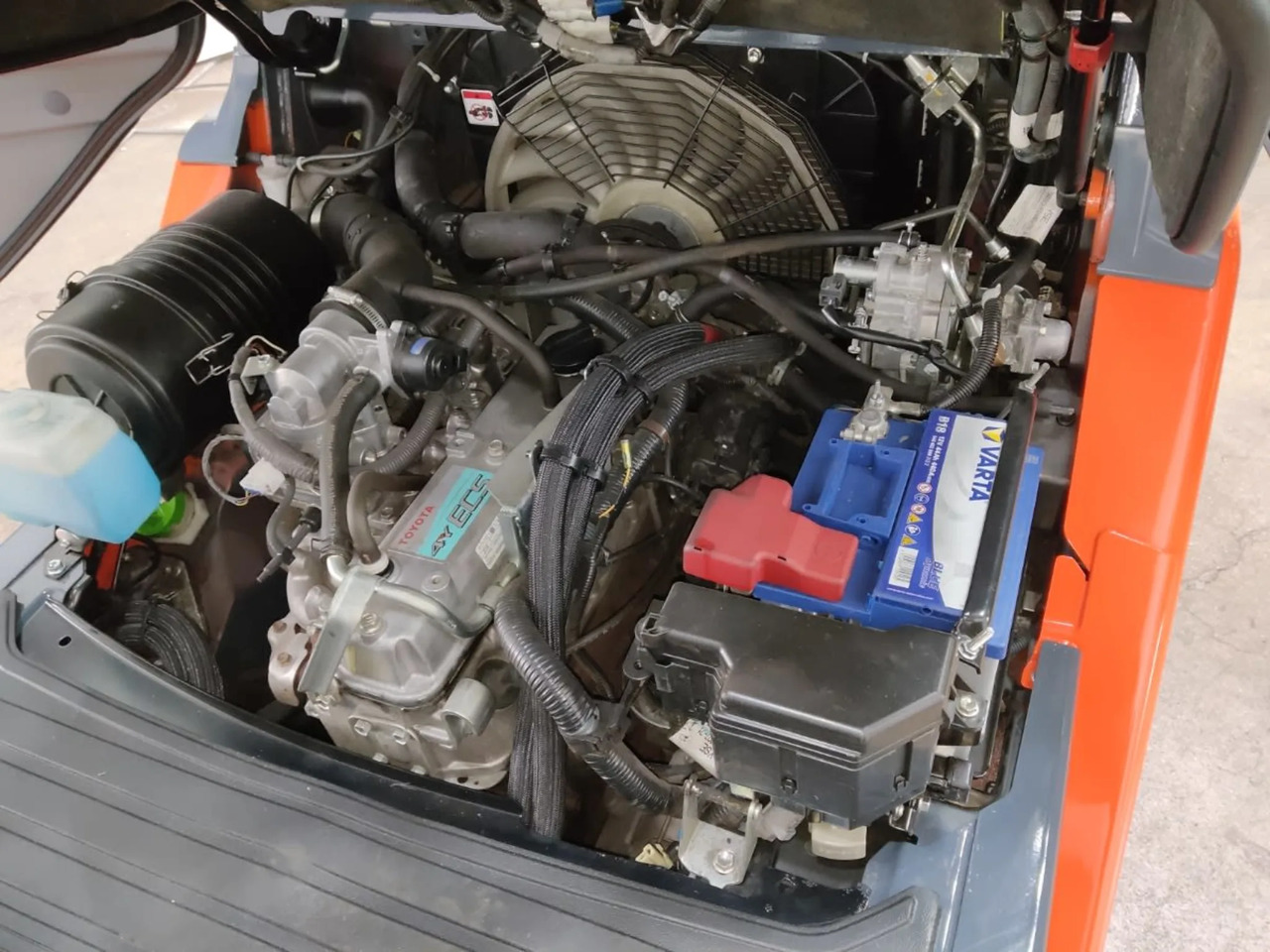 Toyota 02-8FGF 30 - LPG heftruck: afbeelding 5 Toyota 02-8FGF 30 - LPG heftruck: afbeelding 5