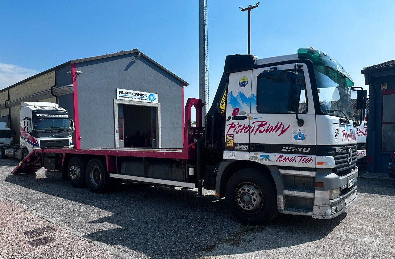 Pianale Mercedes 2540 con gru - Vrachtwagen met open laadbak, Kraanwagen: afbeelding 5 Pianale Mercedes 2540 con gru - Vrachtwagen met open laadbak, Kraanwagen: afbeelding 5